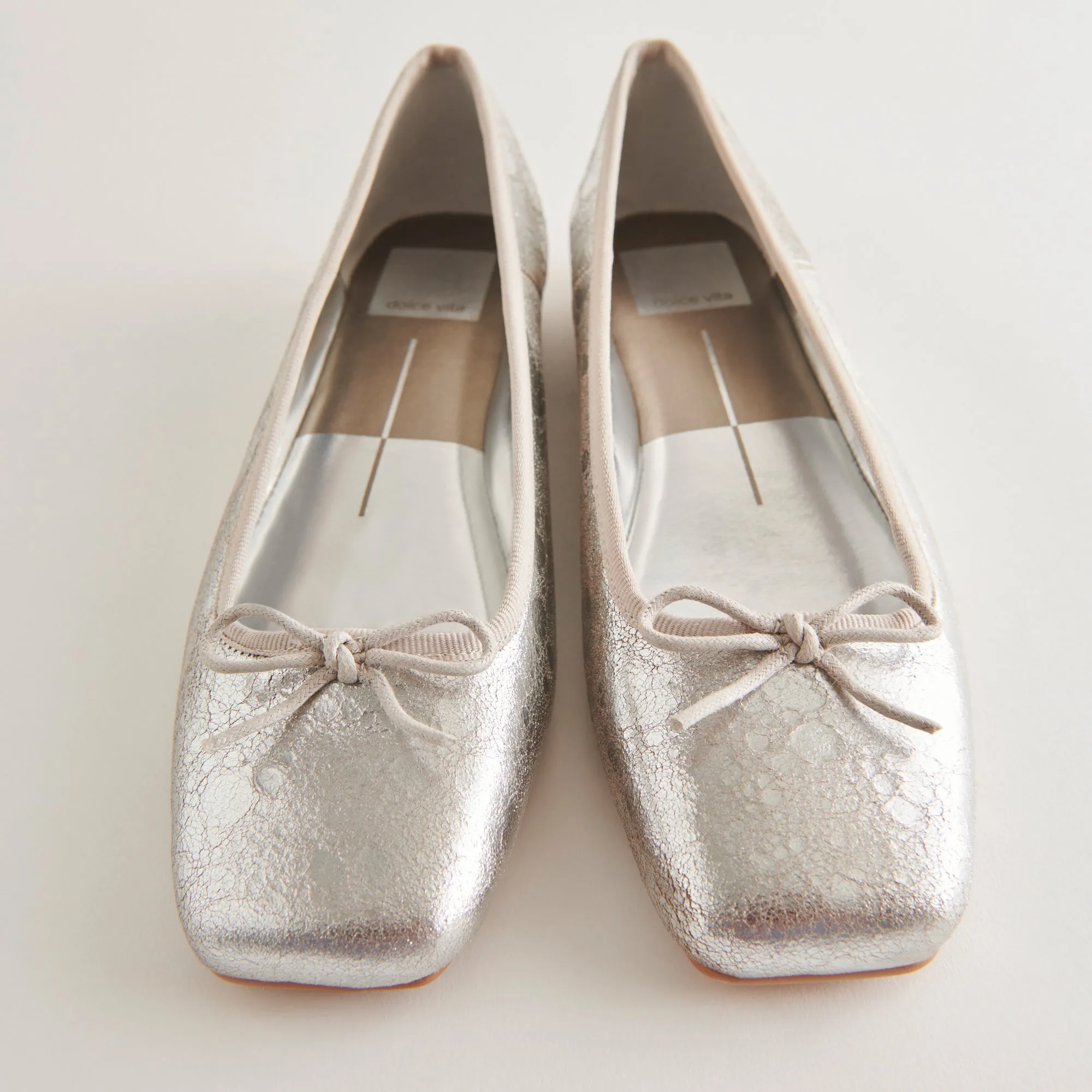 ANISA BALLET FLATS SILVER DISTRESSED LEATHER