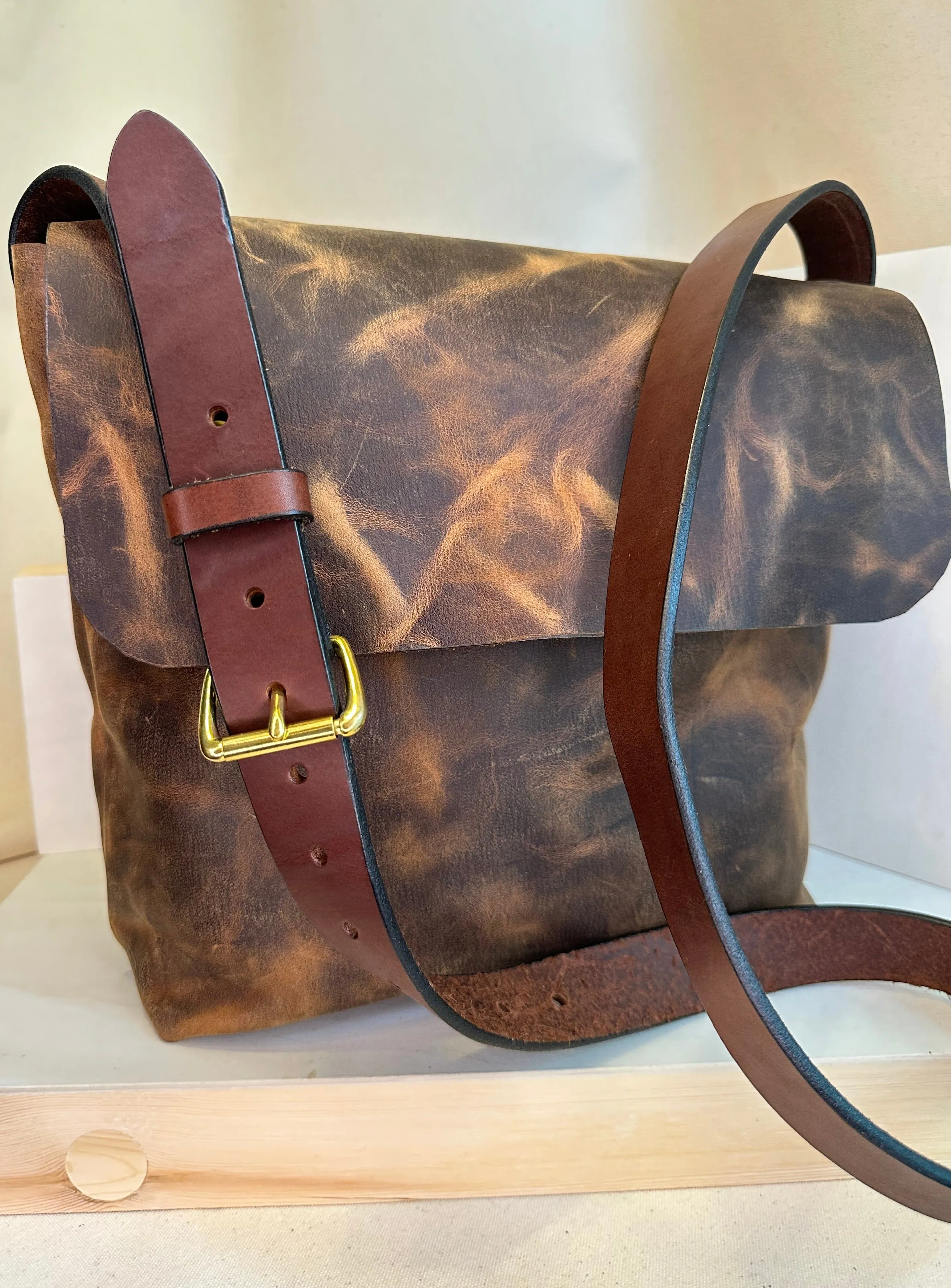 Brown Pull Up Leather Messenger Bag