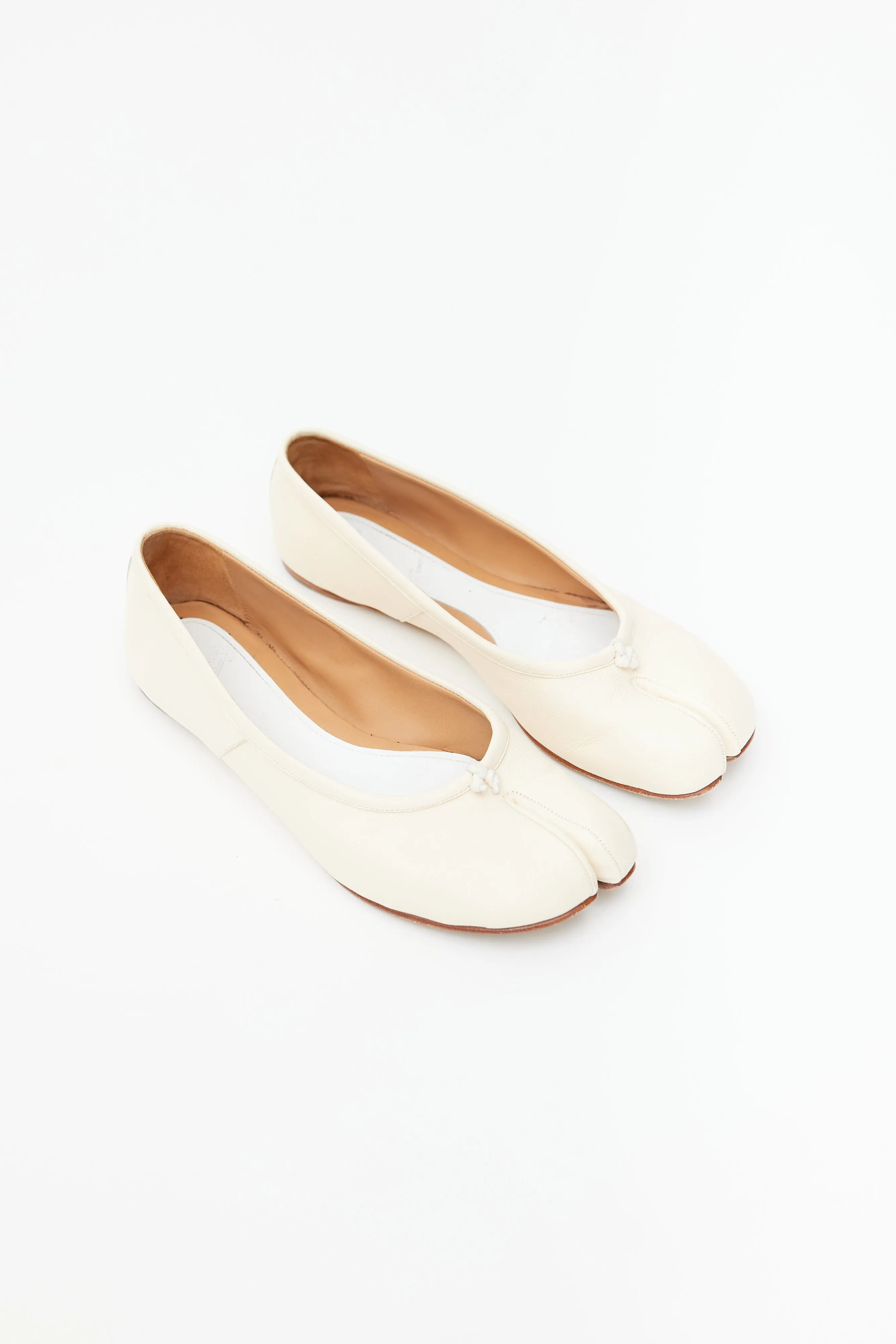 Cream Leather Tabi Ballet Flat