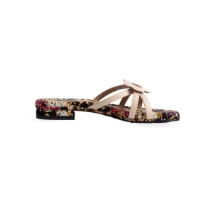 Dream in Hana Batik Flora Flats