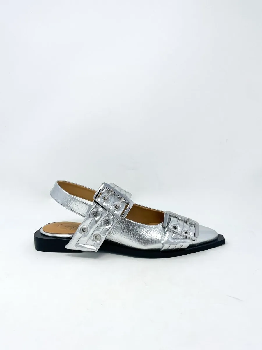 Feminine Buckle Ballerina Metallic in Silver