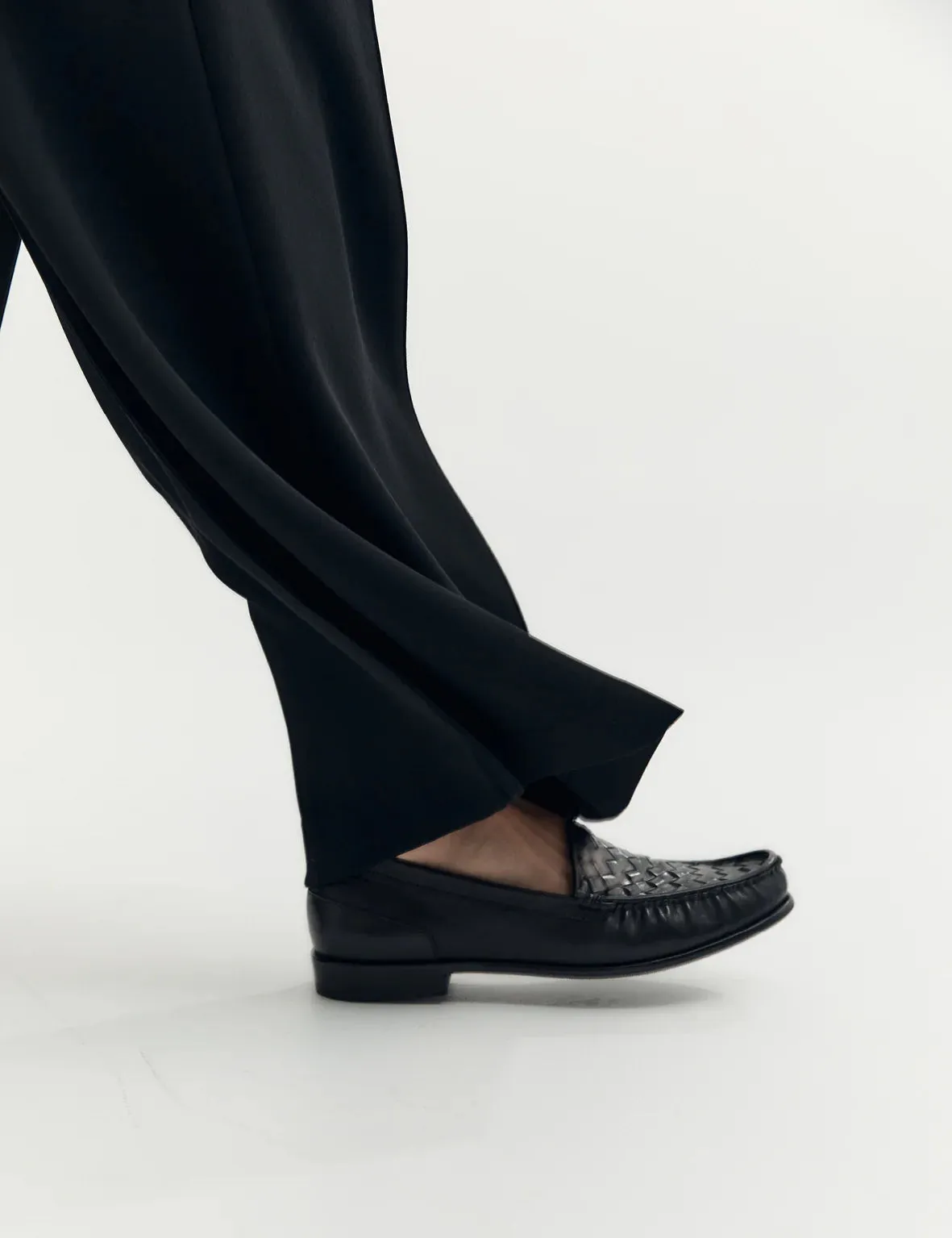 Woven Loafer | Black